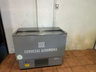 Botellero industrial Cervezas Alhambra