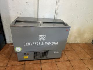 Botellero industrial Cervezas Alhambra