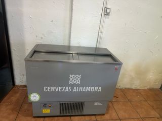 Botellero industrial Cervezas Alhambra