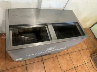 Botellero industrial Cervezas Alhambra