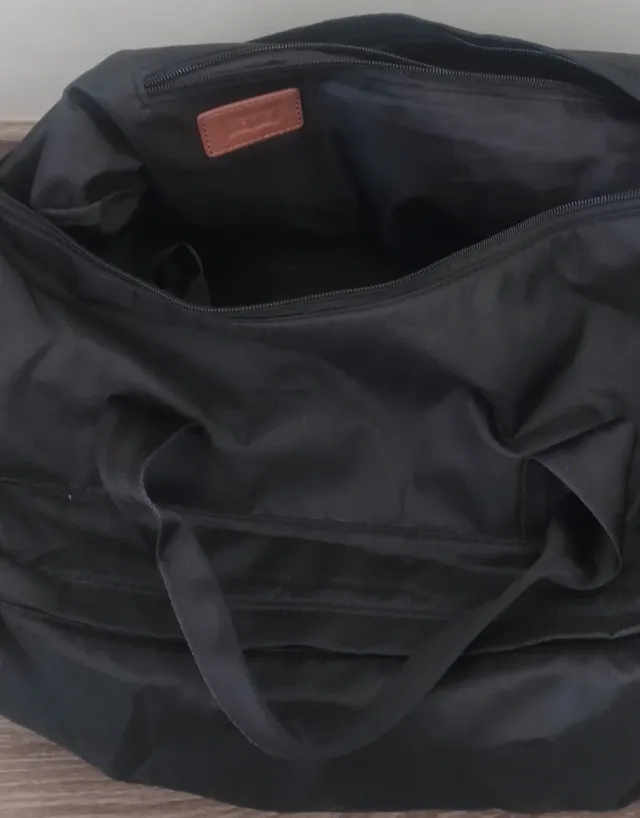 Bolso de Viaje Levi's Negro Con Bandolera