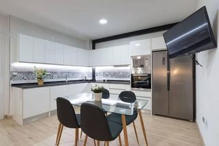 Piso en venta en El Ejido - La Merced - La Victoria en Málaga