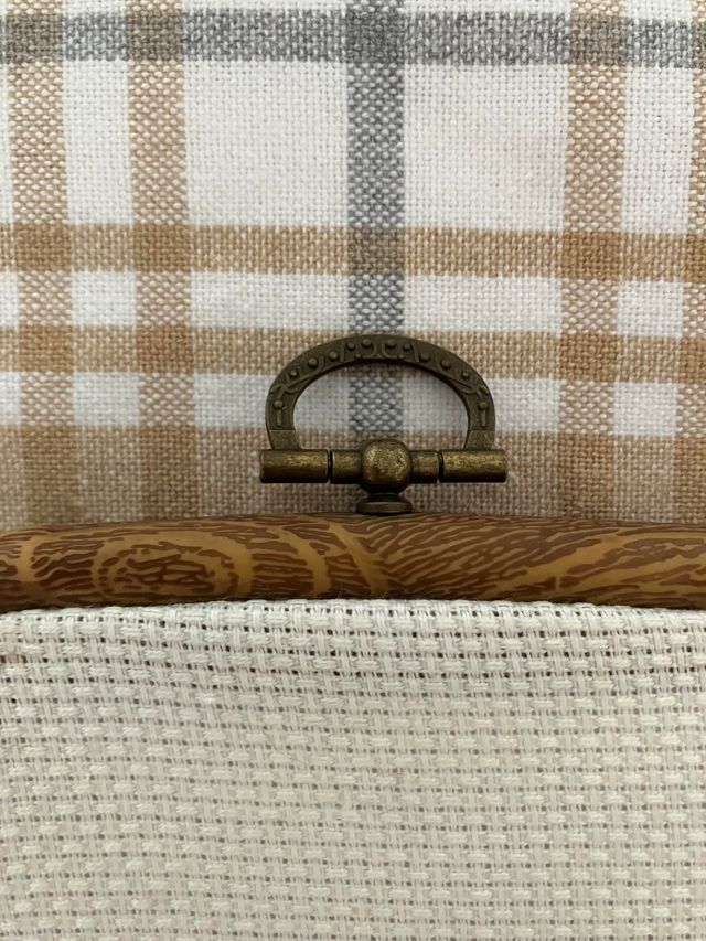 Cuadro Punto Cruz Faro Flores