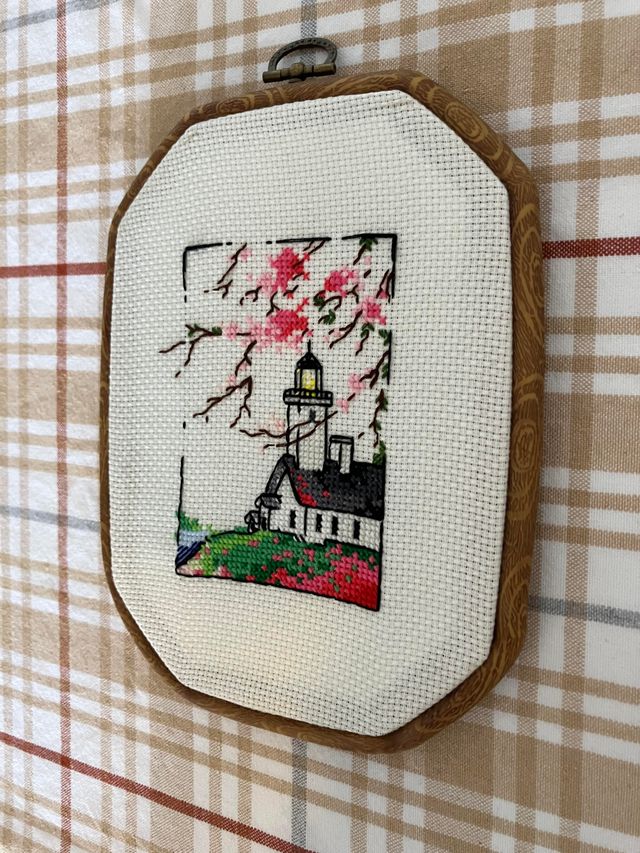 Cuadro Punto Cruz Faro Flores