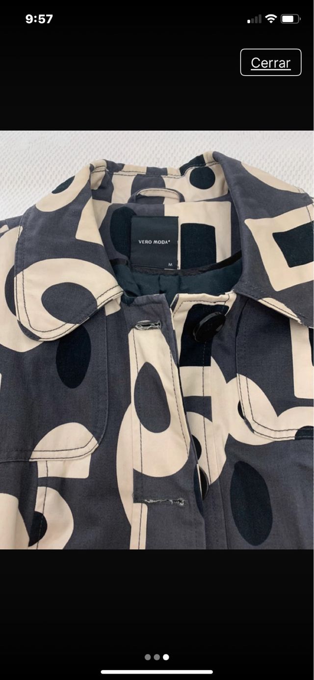 Gabardina mujer estampado