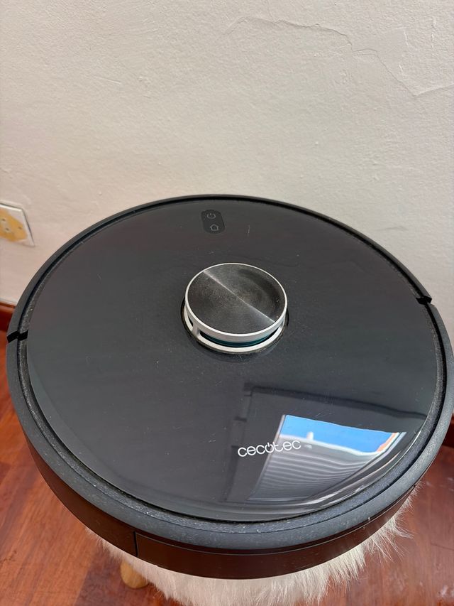 Robot Aspirador Negro