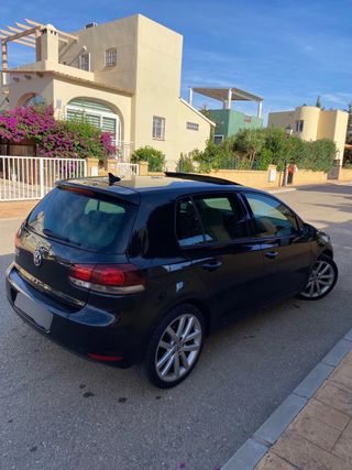 Volkswagen Golf Sport