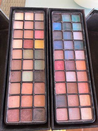 Maletín de pinturas plateado