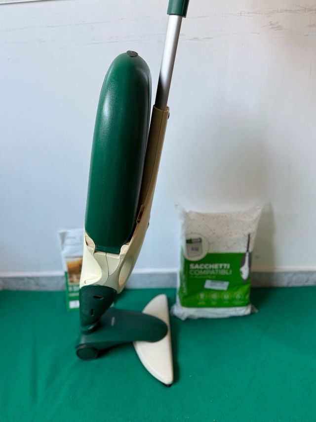 Folletto Vorwerk VK135 accetto permute