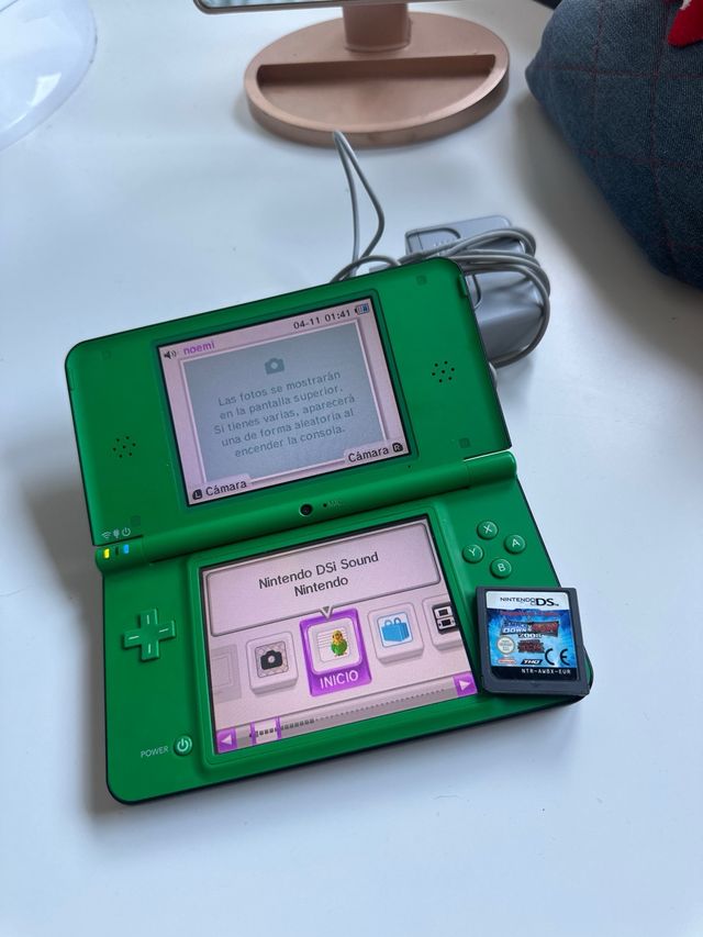 Gioco e caricabatterie per Nintendo DS Green +