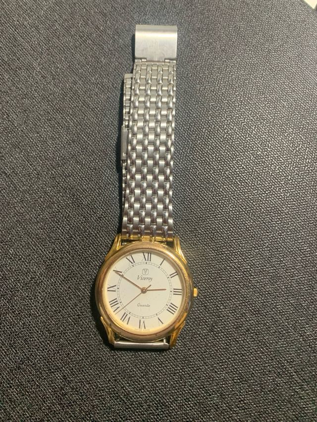 Reloj Viceroy Renault Dorado