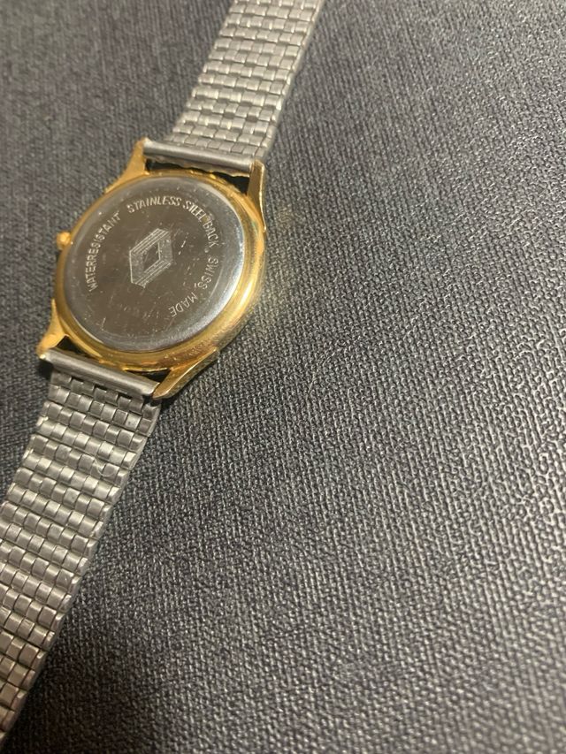 Reloj Viceroy Renault Dorado