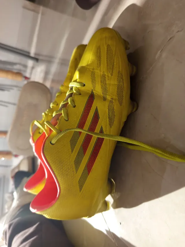 Botas fútbol niño Mohamed Salah Talla 37 Adidas