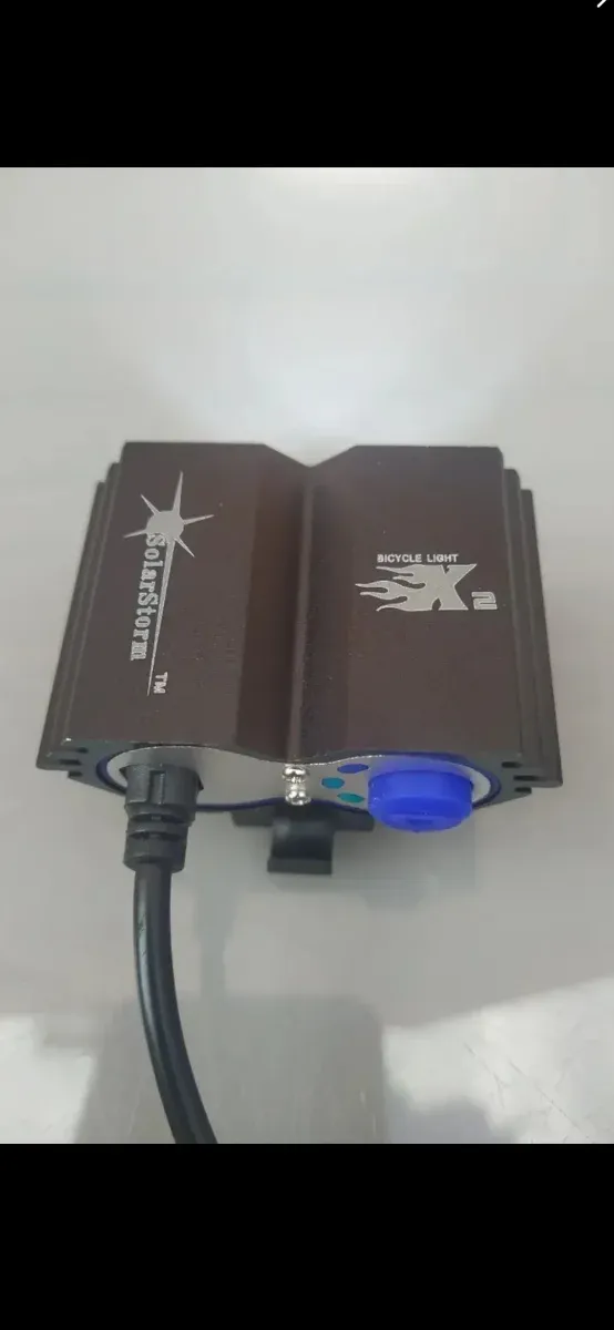 Luz Led potente SOLAR STORM de 1600 Lúmens. ENVÍO!