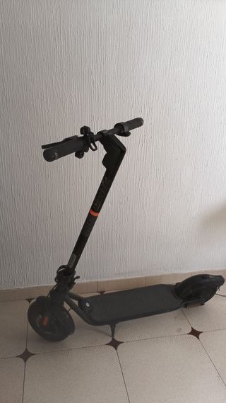 Patinete Eléctrico Funcional 25 km/h