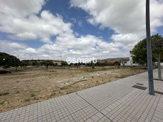 Terreno en venta en Lucena