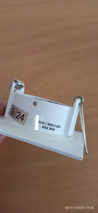 Foco empotrable cuadrado blanco Leroy Merlin