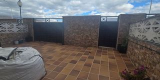 Casa adosada en venta en Guardo