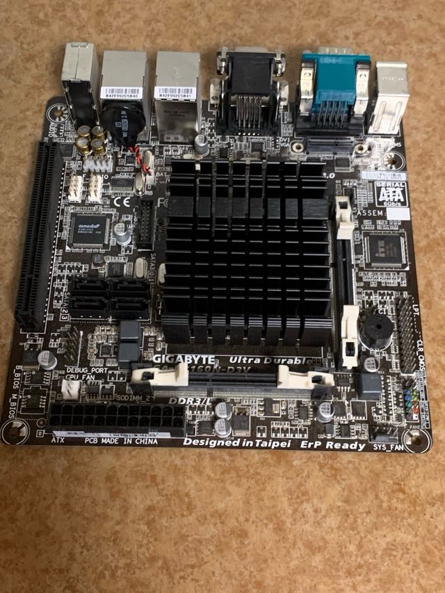 Placa Base ATX USB 3.0 SATA 6Gb/s