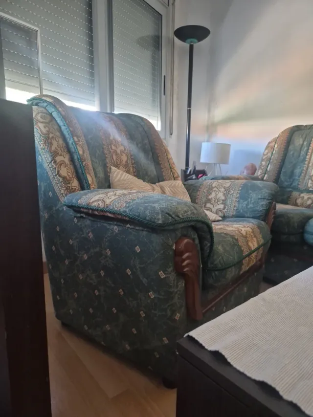 Sofá vintage tela y madera