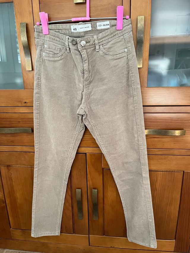Pantalón pana elástico mujer talla 40