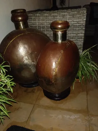 ánforas Indias antiguas me quedan las tres grande