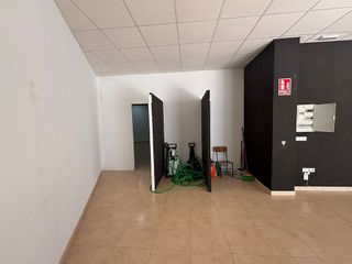 Local comercial en venta en Andújar