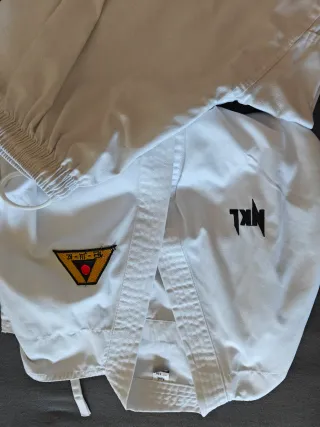 Kimono Karate NKL Blanco Talla 150