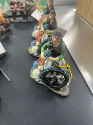 24 Pezzi Statuine Presepe Artigianali