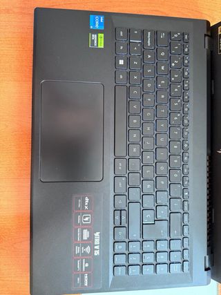 Portatile Acer Nitro V15 con tastiera RGB
