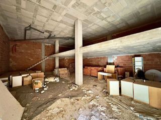 Local comercial en venta en Albatera