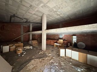 Local comercial en venta en Albatera