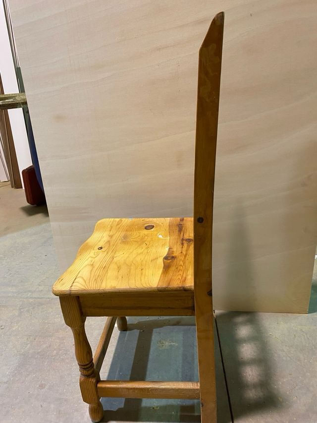 Silla de pino maciza