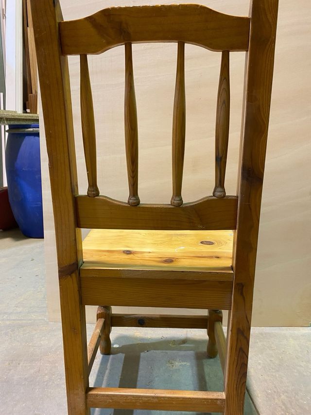 Silla de pino maciza