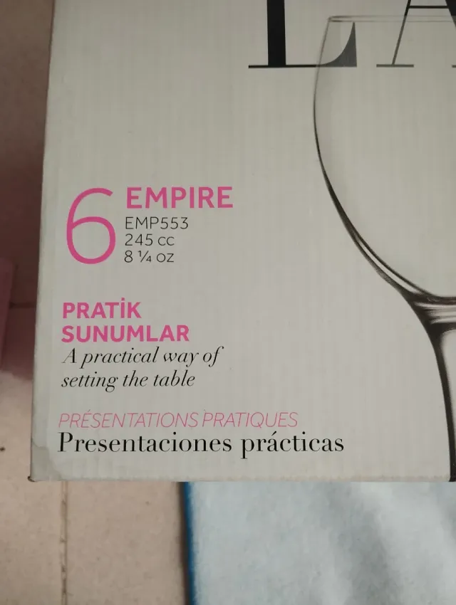 Copas de vino Empire 245 cc (6 uds)