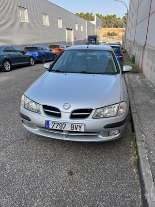 Nissan Almera 2002
