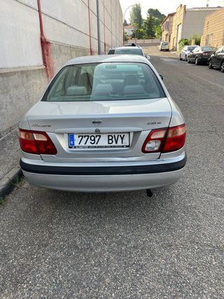 Nissan Almera 2002