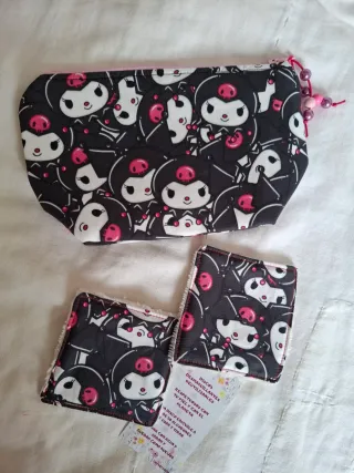 Neceser y discos desmaquillantes Kuromi