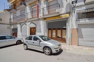 Local comercial en venta en Montefrío