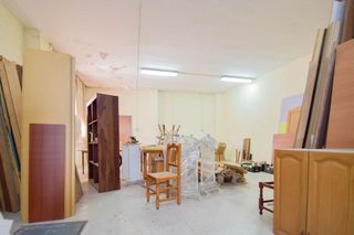 Local comercial en venta en Montefrío