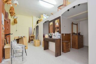 Local comercial en venta en Montefrío