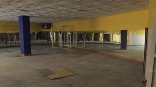 Local comercial en venta en Cenes de la Vega