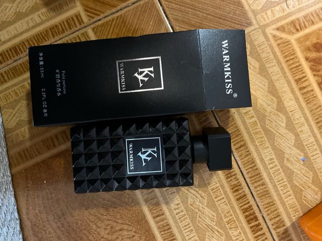 WARMKISS Perfume Negro 65ml