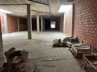 Local comercial en venta en Picassent