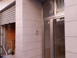 Local comercial en venta en Picassent