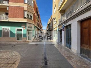 Local comercial en venta en Carcaixent