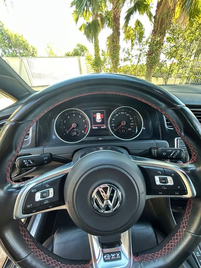 Volkswagen Golf GTI 2016