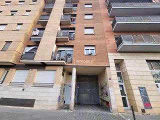 Garaje en venta en Santa Eugènia en Girona