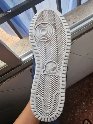 Zapatillas Adidas Top Ten Negras y Doradas