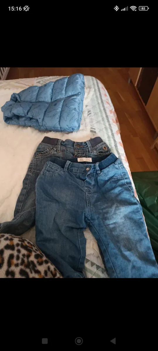 Conjunto chaleco y pantalón niño dinosaurios